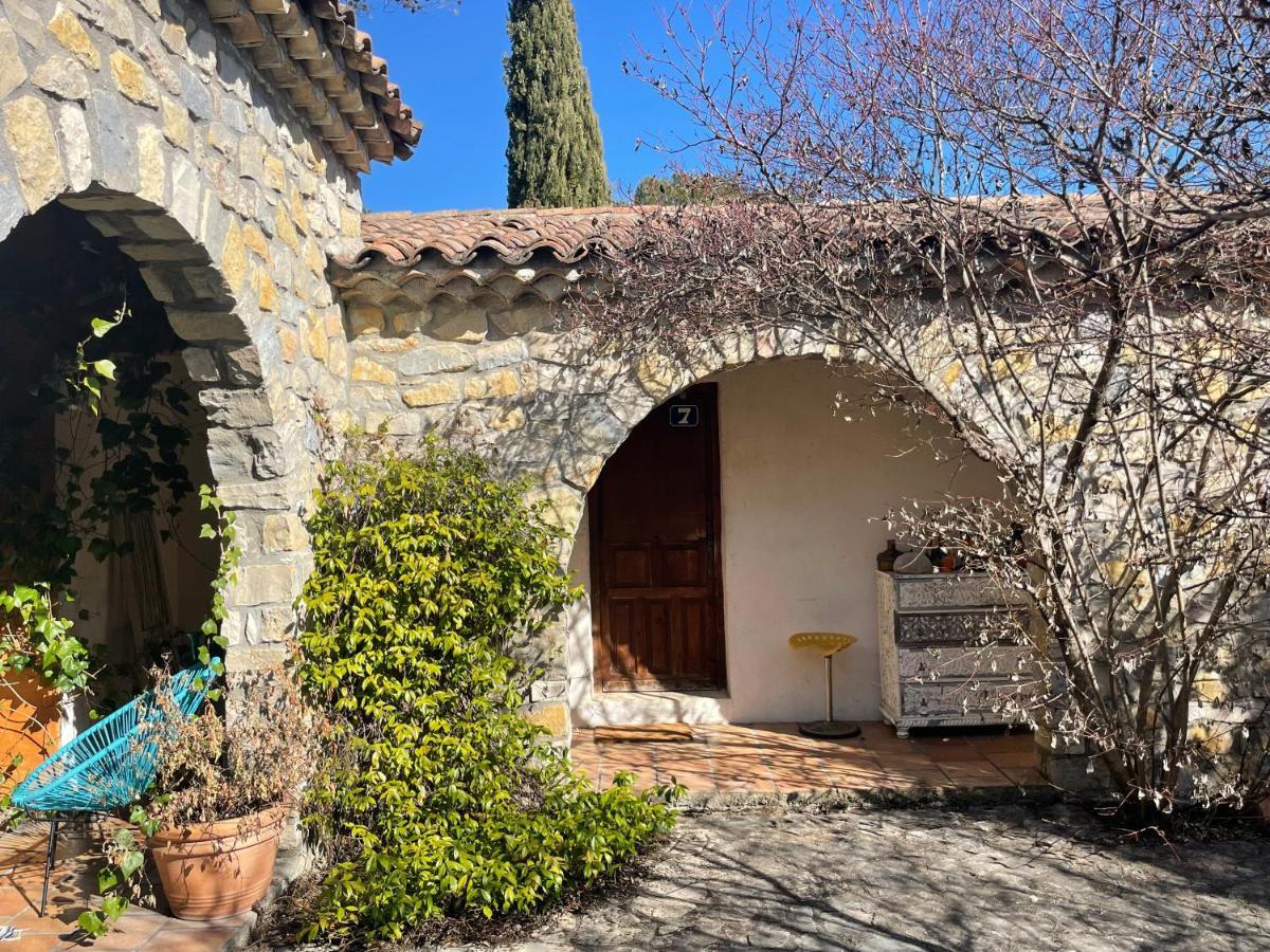 Oustal Du Pic Saint Loup Ξενοδοχείο Εξωτερικό φωτογραφία
